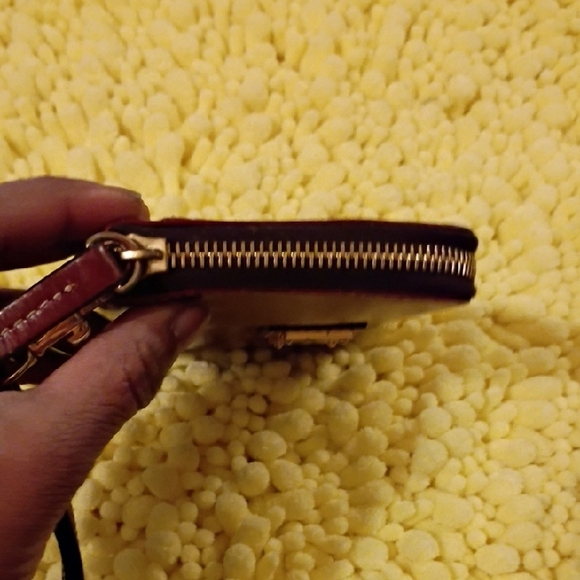 Dooney & Bourke Red Wallet - Picture 6 of 7